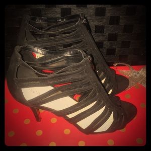 Black Nine West Heels